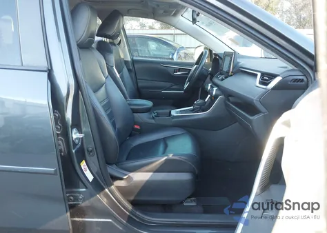 2019 Toyota Rav4 Xle Premium from USA, damaged, VIN JTMC1RFV8KD014595